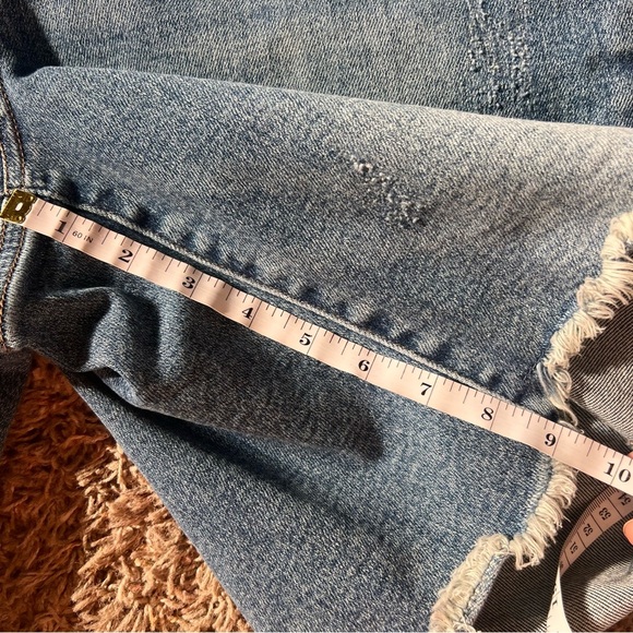 Judy Blue high rise Denim Shorts, 9’ inseam, size 3XL - Picture 10 of 11